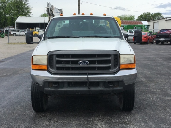 1999 Ford F-450 Vehicle