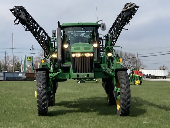 2005 John Deere 4720 Sprayer/High Clearance