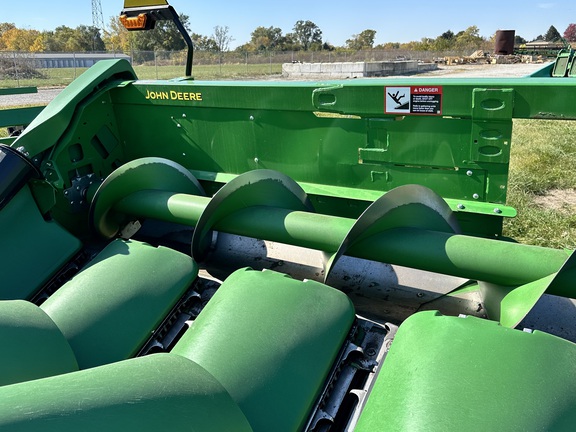 2021 John Deere C8R Header Corn Head