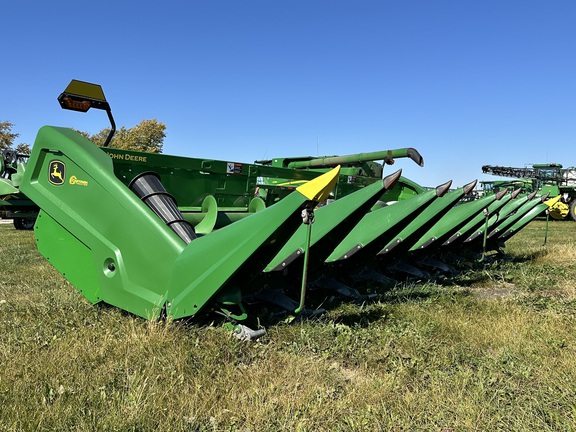 2021 John Deere C8R Header Corn Head