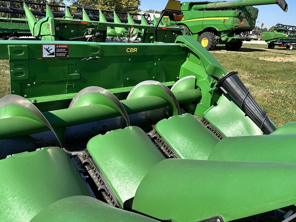 2021 John Deere C8R Header Corn Head