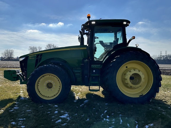 2017 John Deere 8320R Tractor