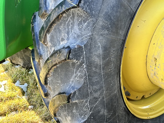 2017 John Deere 8320R Tractor