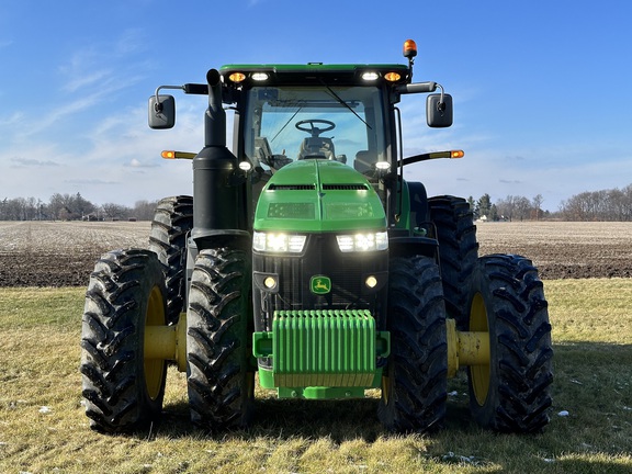 2017 John Deere 8320R Tractor