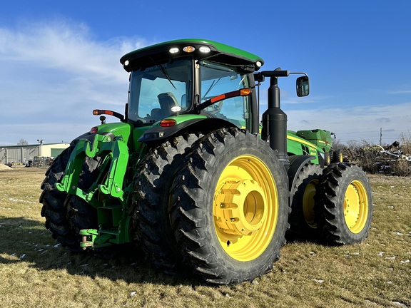 2017 John Deere 8320R Tractor