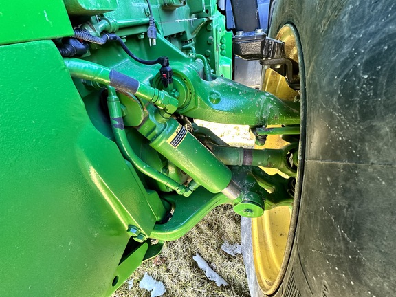 2017 John Deere 8320R Tractor