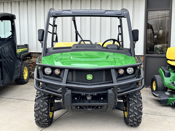 2022 John Deere XUV 835M ATV