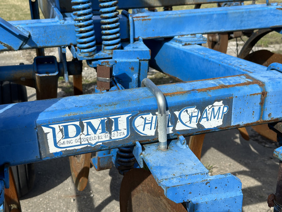 DMI Chizel Champ Chisel Plow