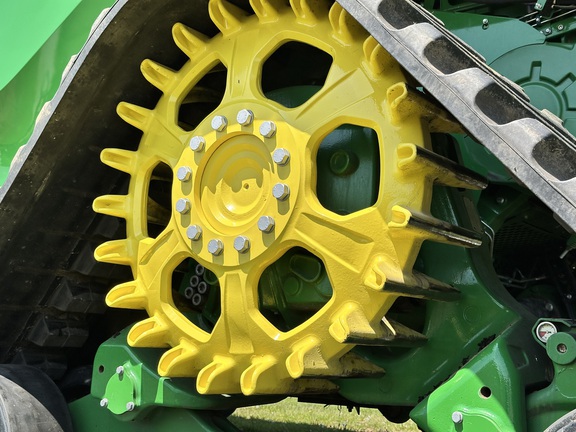 2022 John Deere X9 1000 Combine