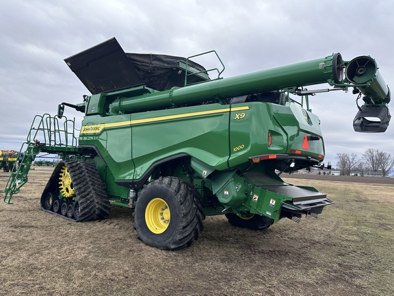 2022 John Deere X9 1000 Combine