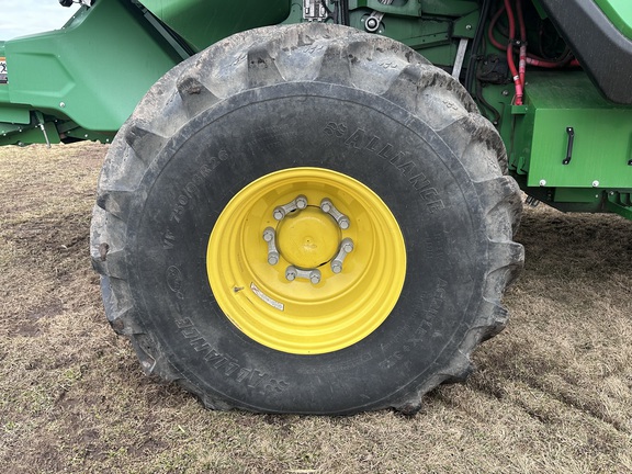 2022 John Deere X9 1000 Combine