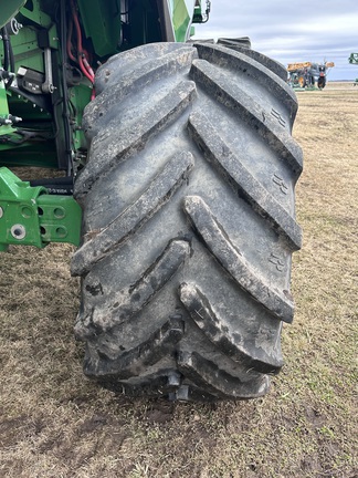 2022 John Deere X9 1000 Combine
