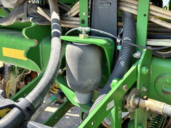 2010 John Deere 1770NT CCS Planter