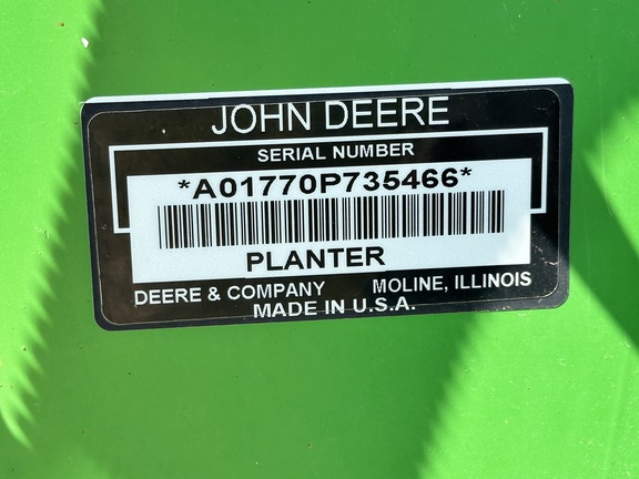 2010 John Deere 1770NT CCS Planter