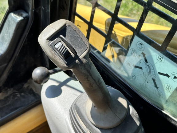 2014 Caterpillar 247B3 Compact Track Loader