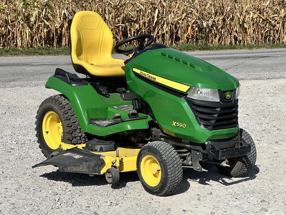 2016 John Deere X590 Garden Tractor