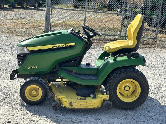 2016 John Deere X590 Garden Tractor