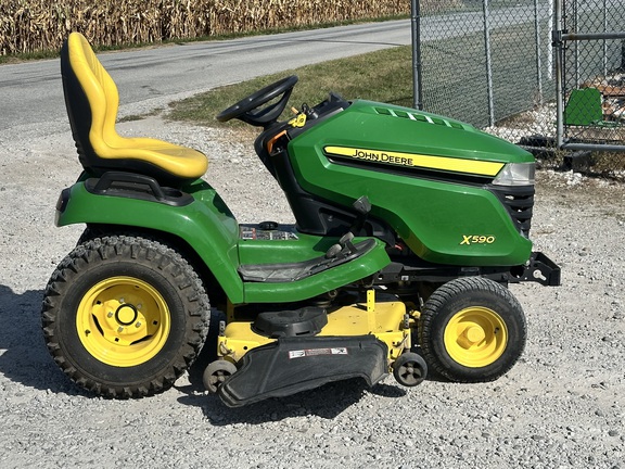 2016 John Deere X590 Garden Tractor