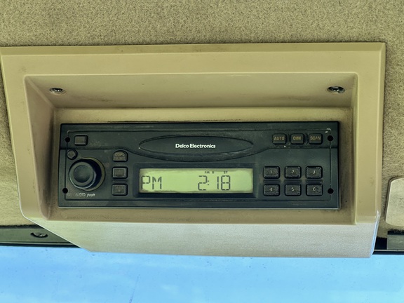 2004 John Deere 8320 Tractor