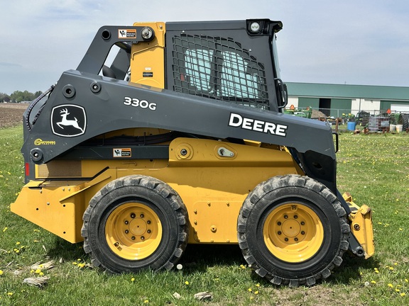 2021 John Deere 330G Skid Steer Loader