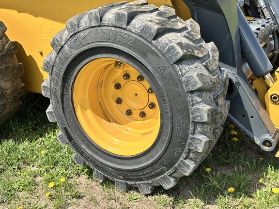 2021 John Deere 330G Skid Steer Loader