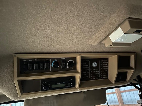 2007 John Deere 9560 STS Combine