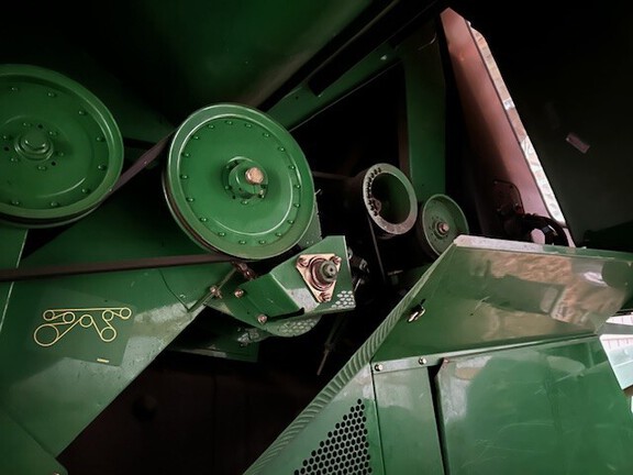 2007 John Deere 9560 STS Combine