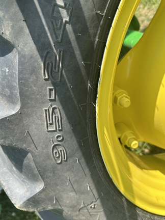 2022 John Deere 5065E Tractor