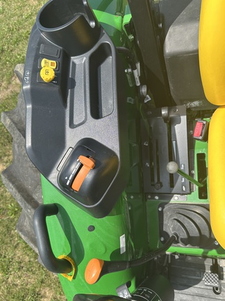 2022 John Deere 5065E Tractor