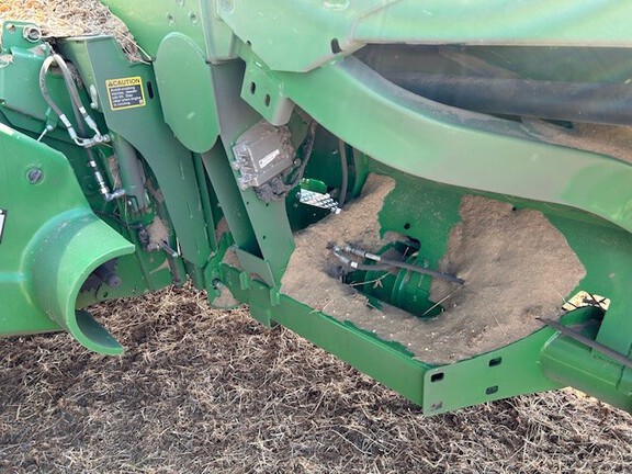 2020 John Deere 745FD Header Combine