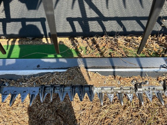 2020 John Deere 745FD Header Combine