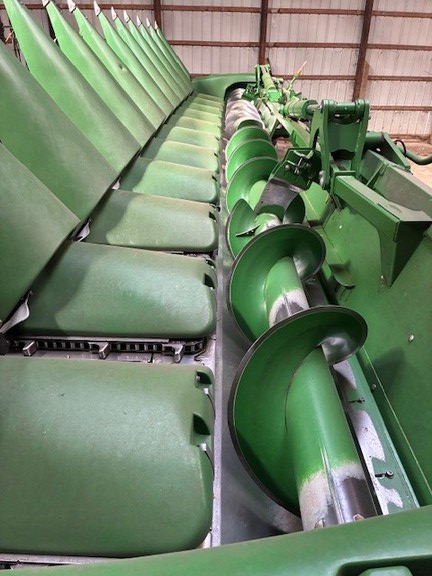 2016 John Deere 612FC Header Corn Head