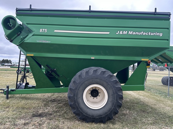 2010 J&M 875-18 Grain Cart
