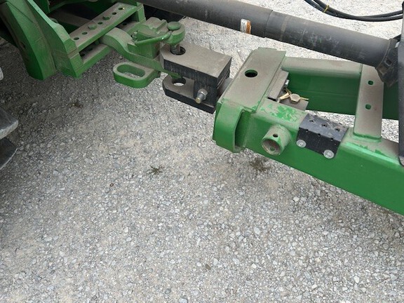 2014 J&M 875-18 Grain Cart