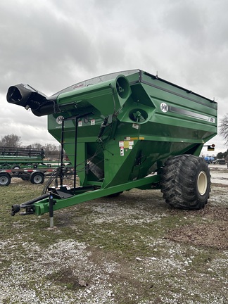 2014 J&M 875-18 Grain Cart