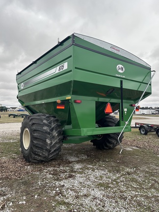 2014 J&M 875-18 Grain Cart