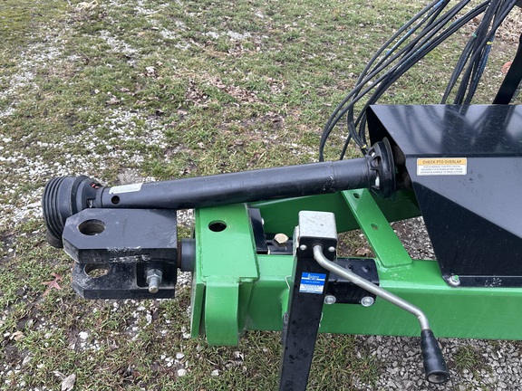 2014 J&M 875-18 Grain Cart