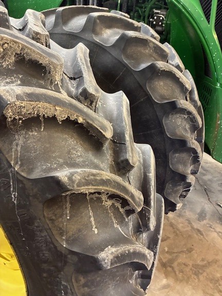 2012 John Deere 8360R Tractor