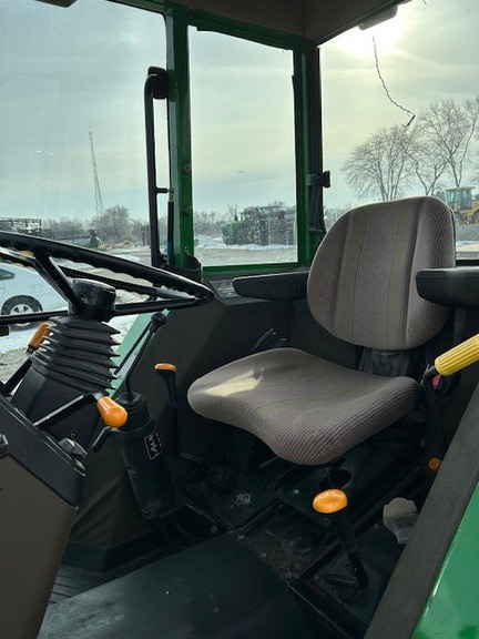 2000 John Deere 5510 Tractor