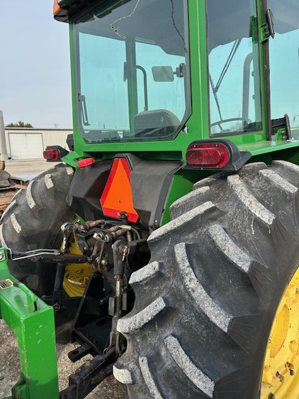 2000 John Deere 5510 Tractor