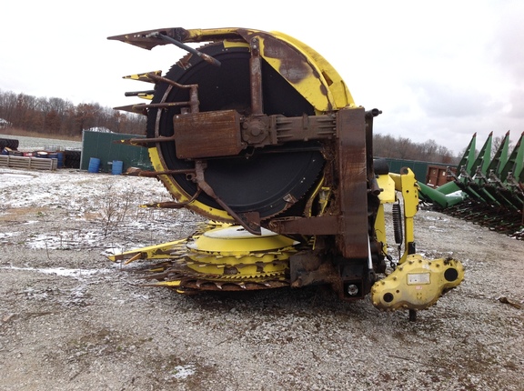 2013 John Deere 778 Header Forage