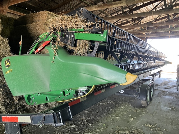 2015 John Deere 645FD Header Combine