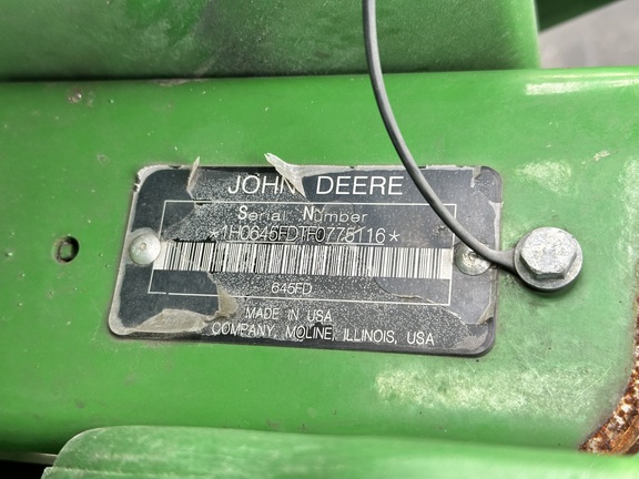 2015 John Deere 645FD Header Combine