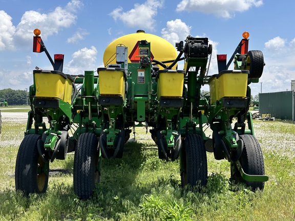 2006 John Deere 1770NT Planter