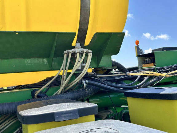 2006 John Deere 1770NT Planter