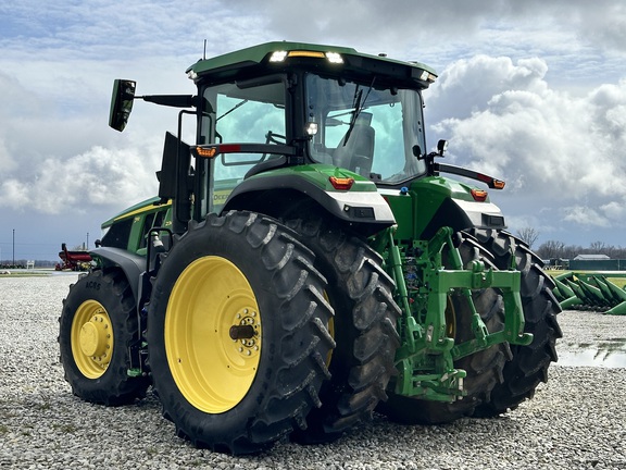 2021 John Deere 7R 230 Tractor