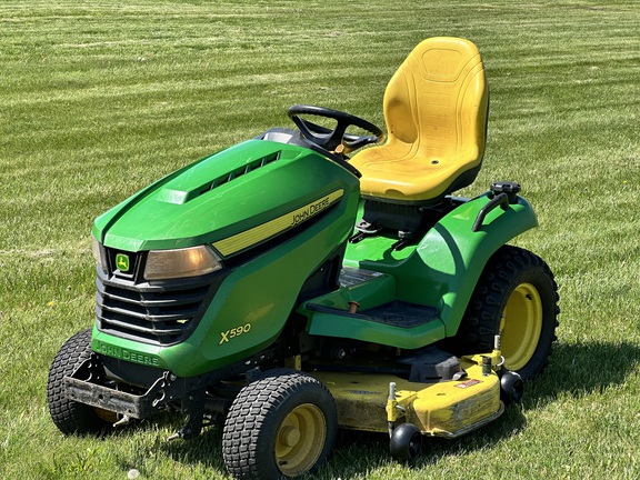 2019 John Deere X590 Garden Tractor