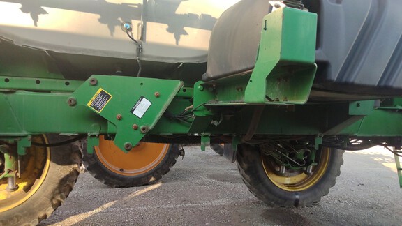 2013 John Deere 4940 Sprayer/High Clearance