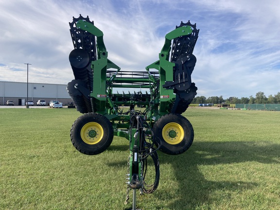 2023 John Deere 2680H Disk