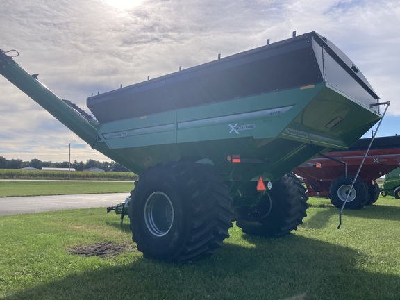 2023 Unverferth 1119 Grain Cart